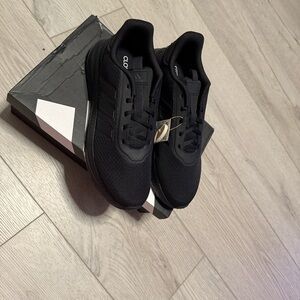 Adidas Men's Triple Black Sneakers